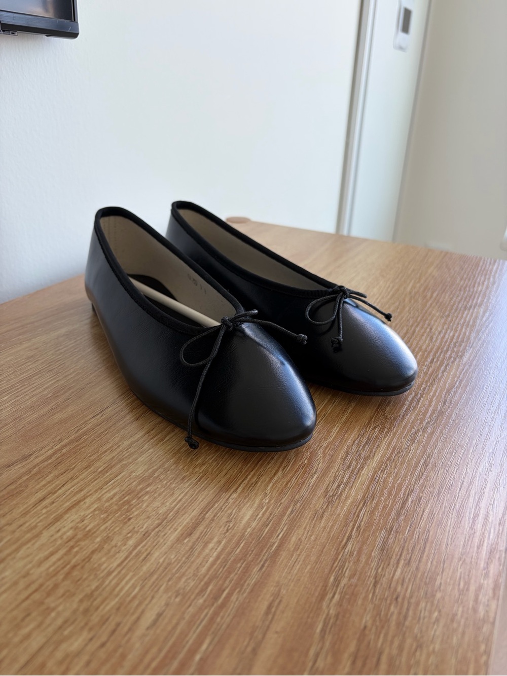 Peche Black Ballet Flats with Bow